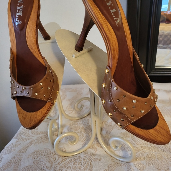 NYLA LADIES SHOES  WORN TWICE - Picture 7 of 7